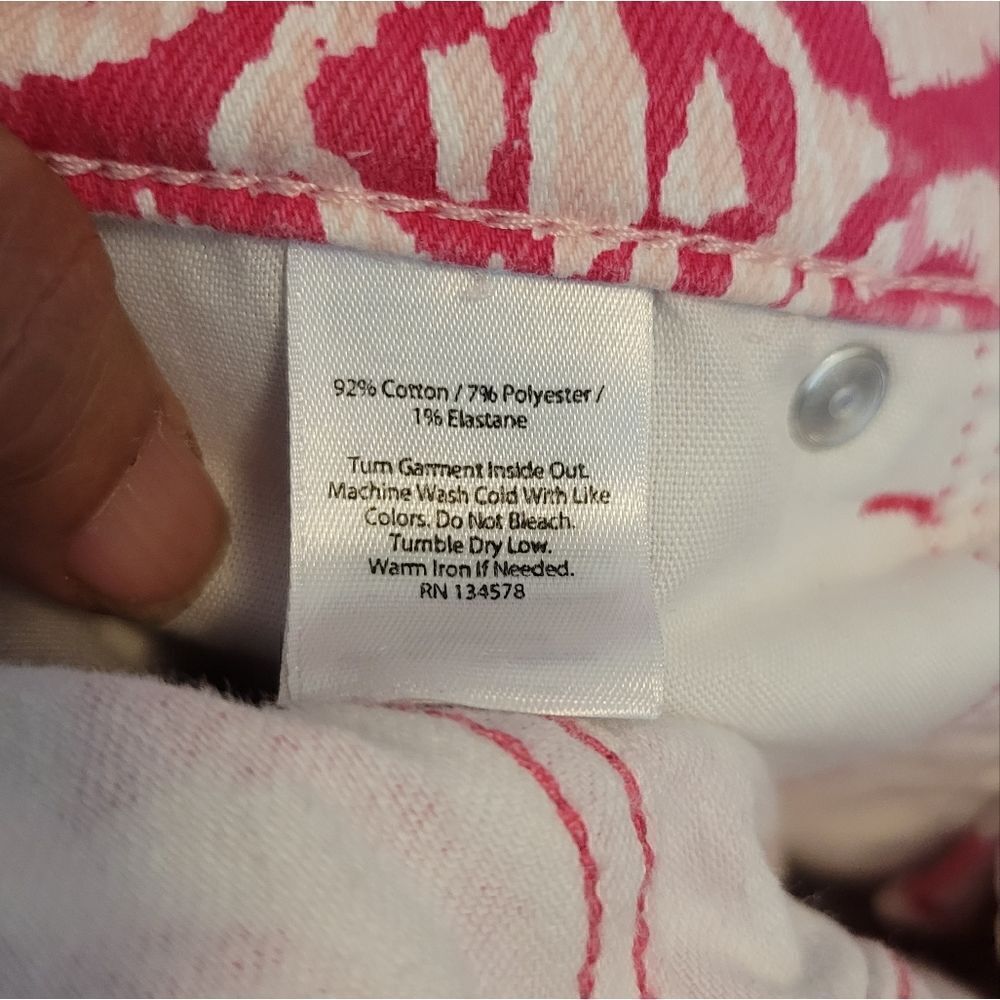 Vineyard Vines Pink & White Damask Scroll Print Stretch Skinny Jeans - Picture 9 of 12